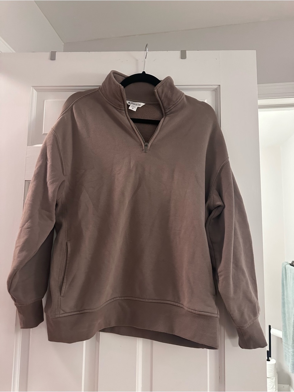 Athleta Quarter-Zip Pullover Sweatshirt in Taupe Brown